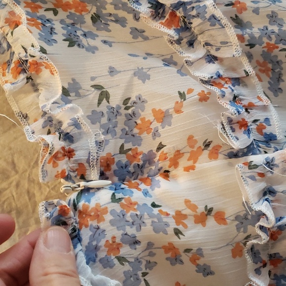 sheer floral dress medium - Picture 5 of 5
